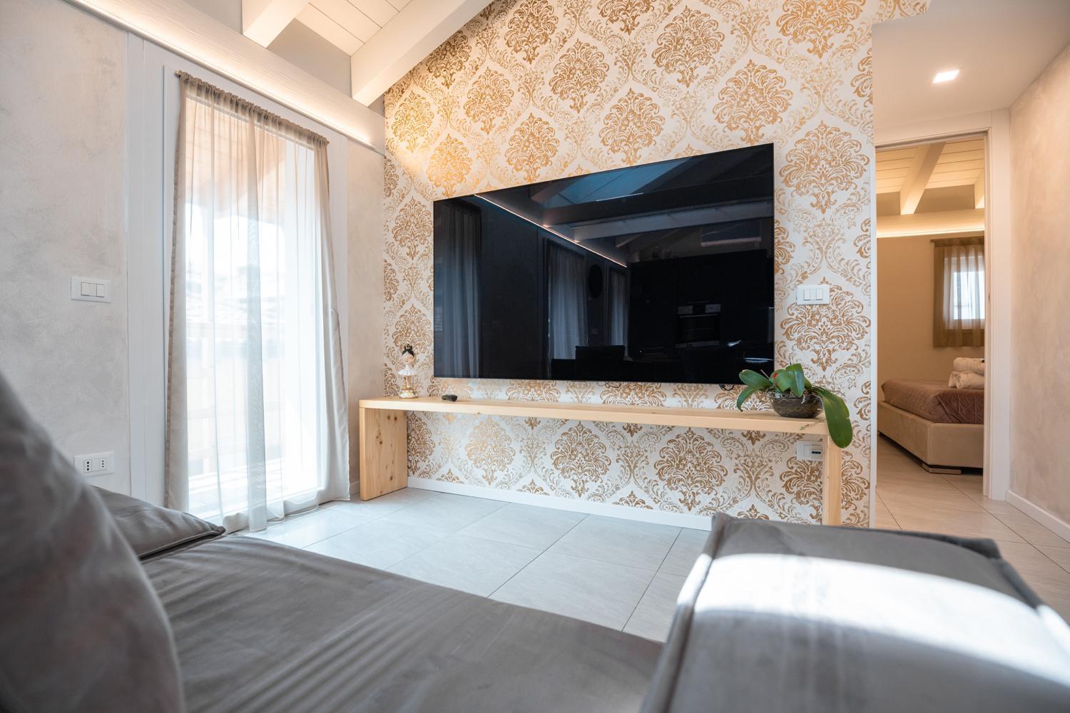 Es Rooms And Apartments Torbole Sul Garda Exterior photo