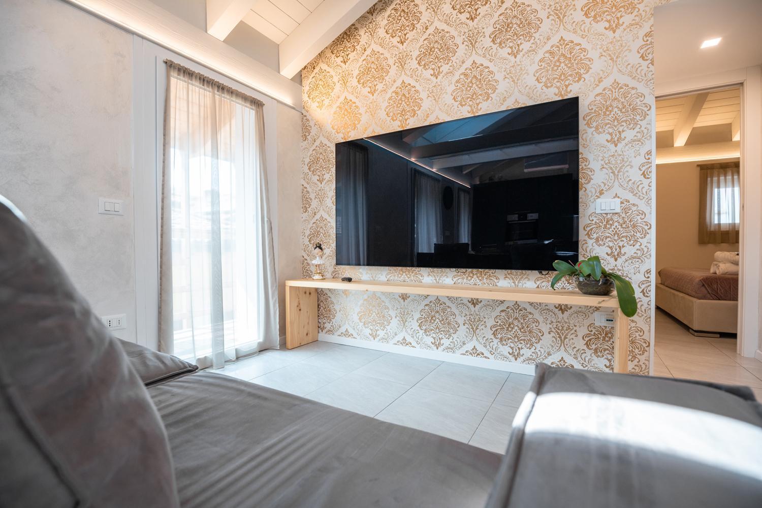 Es Rooms And Apartments Torbole Sul Garda Exterior photo