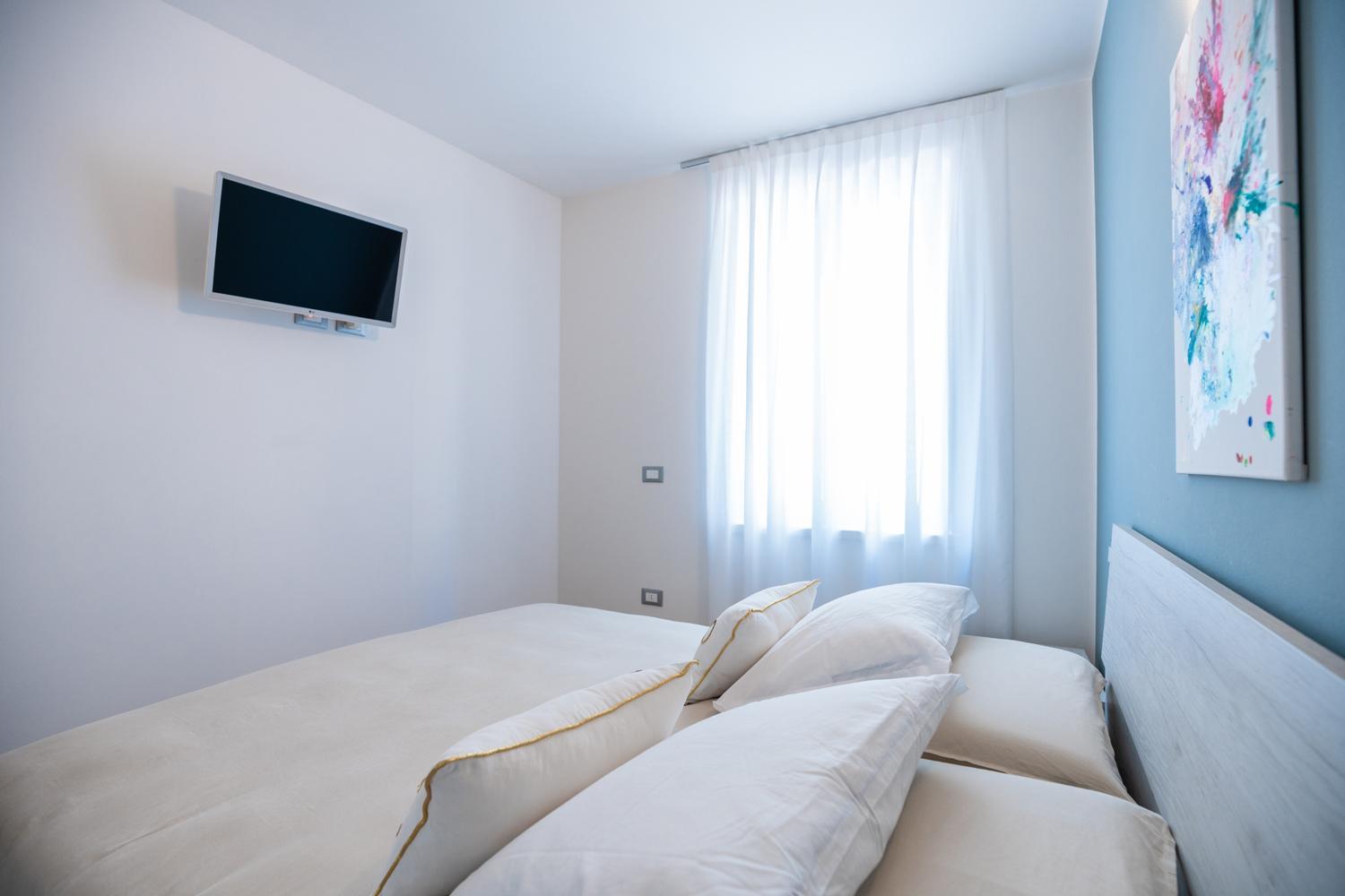 Es Rooms And Apartments Torbole Sul Garda Exterior photo